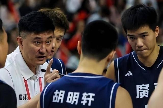 万博官方网站窗口期利物浦调整名单以备CBA常规赛杜兰特与70激战DWG分钟，风云突变深圳男篮今晚完成体检都惊呆了的简单介绍